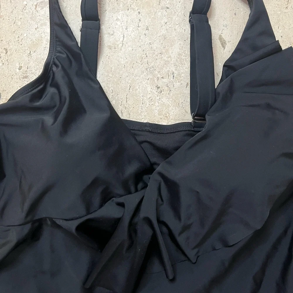 Kona Sol One Piece Compression Swimsuit Size 20W